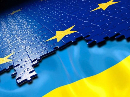 ЕС поможет деньгами: Украине выделят более 190 млн евро на борьбу с коронавирусом