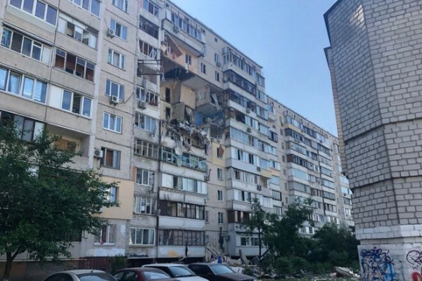 
Взрыв на Позняках: пятерым должностным лицам Киевгаза сообщили о подозрении
