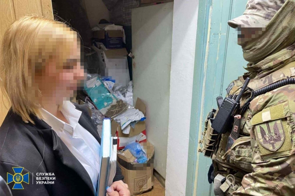 В Одессе сотрудницу полиции подозревают в краже полкилограмма кокаина из вещдоков. Фото