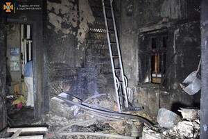 В Одессе горели ресторан и жилая квартира: спасли десятки людей