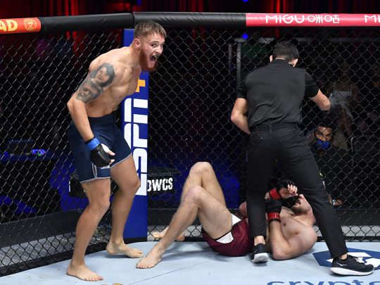Український боєць побив суперника в першому раунді та дебютує в UFC: відео нокауту
