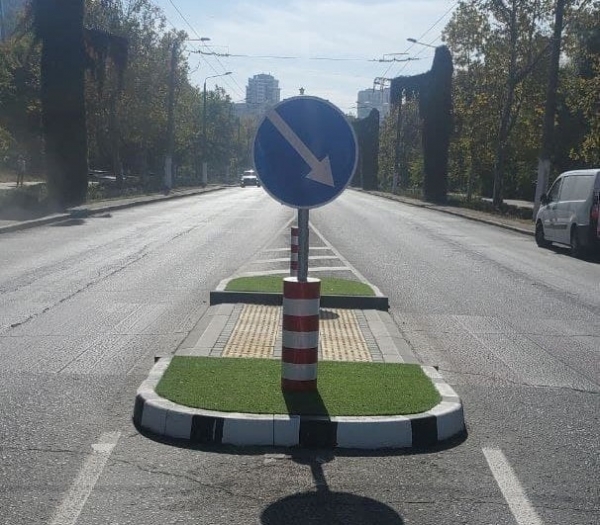 В Одессе сделали 5 островков безопасности на переходах: как они выглядят. Фото