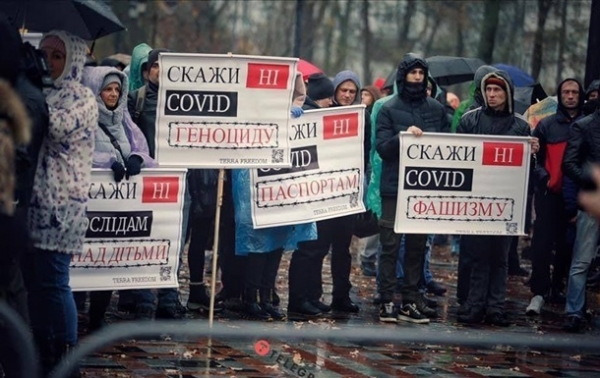 Итоги 3.11: Митинг антивакцинаторов и обещание СШАСюжет