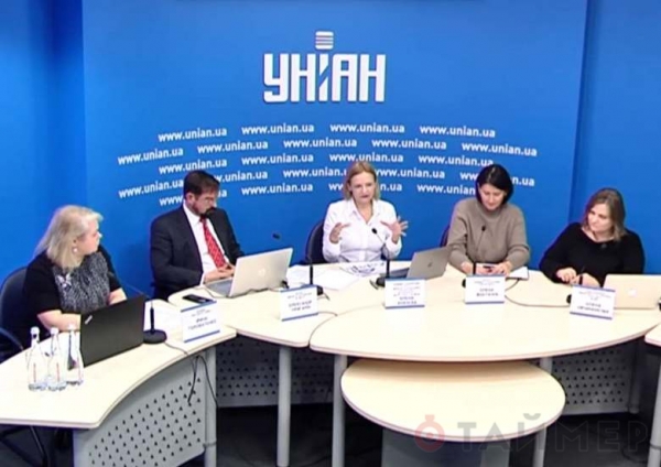 Соцопрос: молодёжь с юга Украины считает, что в стране нет свободы слова 