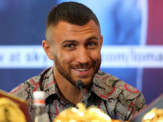 Ломаченко — Коммі: названо гонорари бою двох ексчемпіонів світу