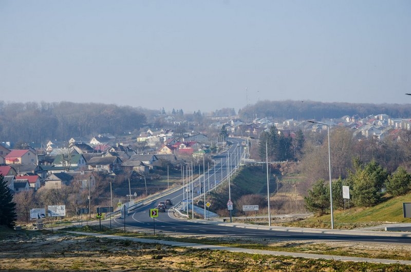 «Велике будівництво» Зеленського вже практично повністю відновило Дорогу Єдності на ділянці від Стрия до Умані