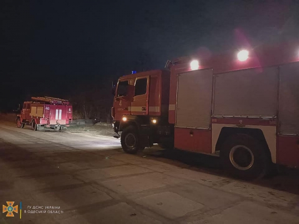 В Одессе горели поля фильтрации