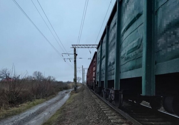 Возле Клеверного моста в Одессе поезд насмерть сбил мужчину