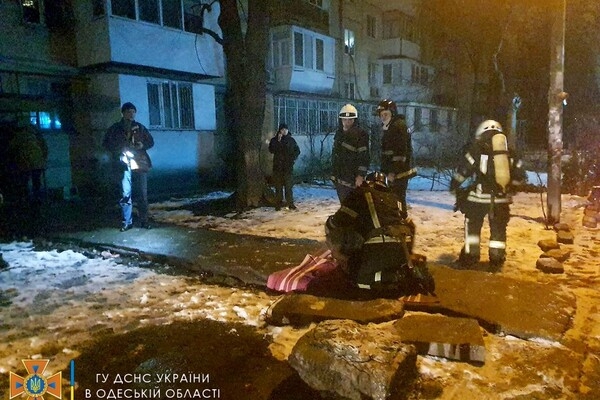 В Одессе горела многоэтажка: пострадали пять человек, из которых трое детей