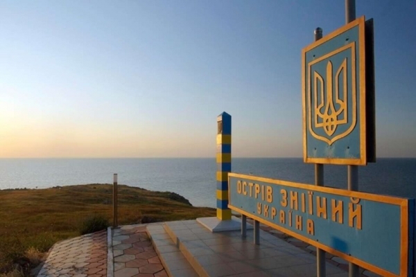 Украинские пограничники с острова Змеиный живы – ВСУ
