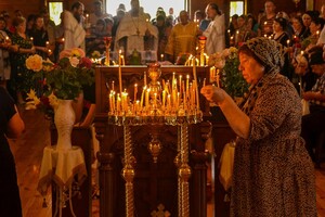 "Почему Россия хочет нас убивать?": в Одесской области простились с четырьмя погибшими в Сергеевке