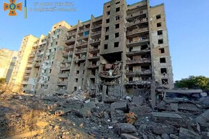 Спасатели показали последствия ночного ракетного удара по Сергеевке (фото, видео)