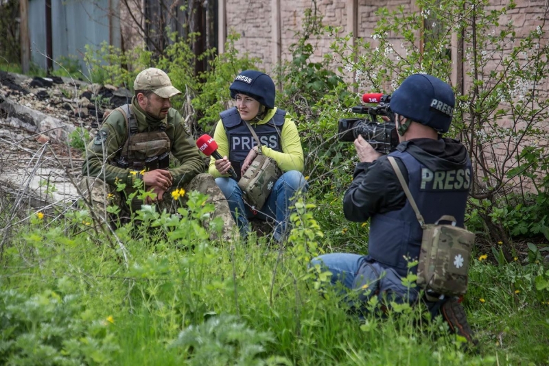 «За 400 метрів від мого будинку вибухнула крилата ракета»: військкор Наталія Нагорна продовжує працювати на передовій
