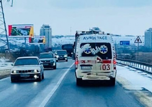 Из-за непогоды в Одесской области произошло два ДТП: пострадали четыре человека, в том числе двое детей