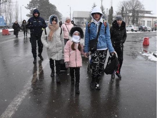 Ще одна країна готова рятувати українців від агресії рф: як оформити тимчасовий захист у Румунії