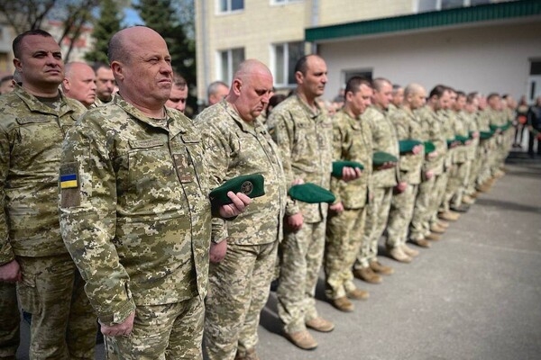 Ко Дню пограничника в Одессе открыли монумент "Стена Героев"