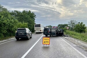 Один погибший и пять пострадавших: на трассе Одесса – Рени столкнулись легковушка и микроавтобус