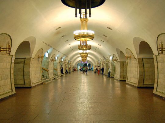 У Києві перейменували три станції метро та ще понад 20 вулиць: як вони тепер називаються