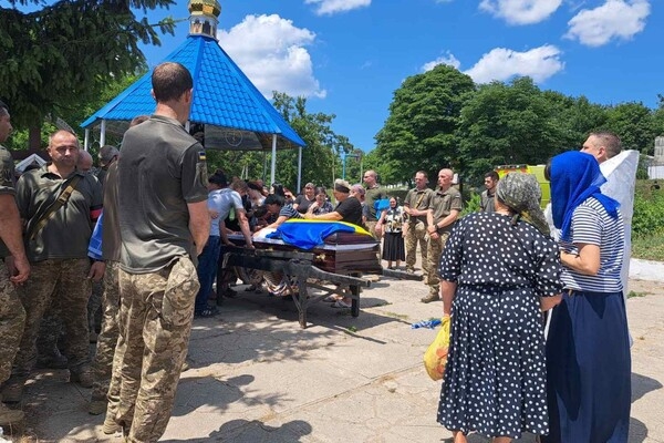 В Одесской области попрощались с погибшим воином Андреем Кошелевым