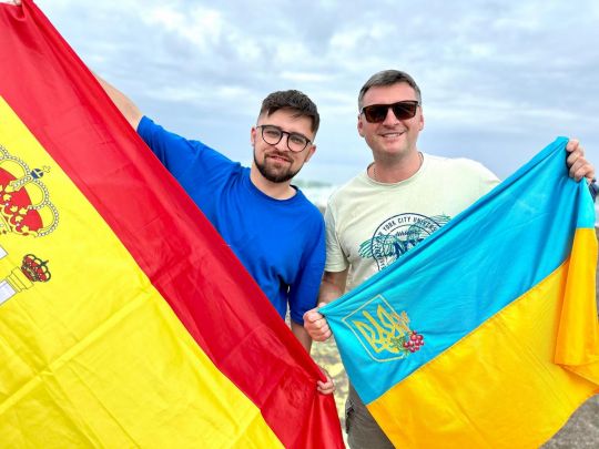 «Наближати перемогу набагато легше»: відомий співак розповів, яку суму вдалося зібрати на підтримку України під час туру Європою