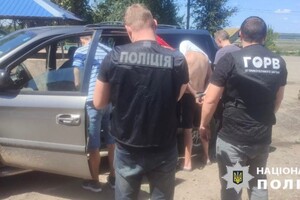 В Одесской области иностранцы вывозили украинцев за границу в багажнике автомобиля