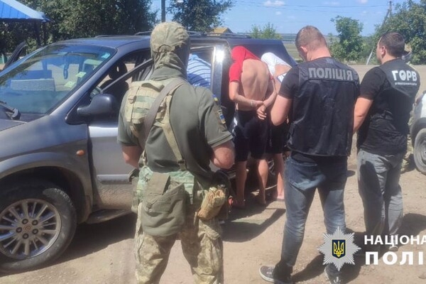 В Одесской области иностранцы вывозили украинцев за границу в багажнике автомобиля