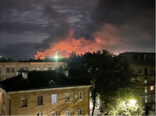 Масована атака дронів на росію: в ГУР підтвердили знищення чотирьох літаків Іл-76 у Пскові