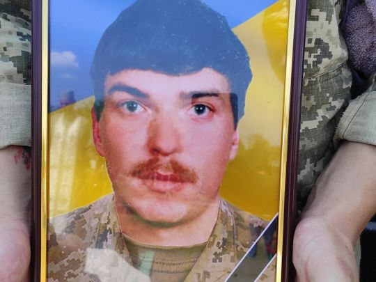 За його життя боролись майже 6 місяців: після важких поранень помер боєць з Вінниччини