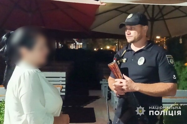 Полиция продолжает устроивать ночные рейды по Одессе: что нашли