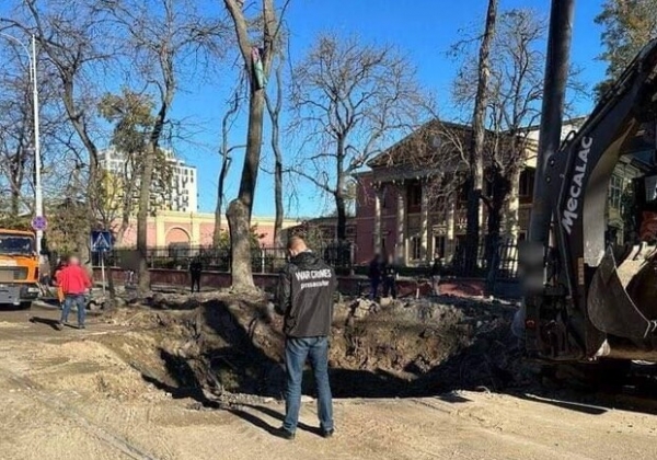 Военные рассказали, зачем враг бил по центру Одессы ракетами 