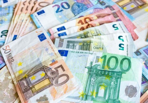 Курс валют в Украине 31 января 2024: сколько стоит доллар и евро