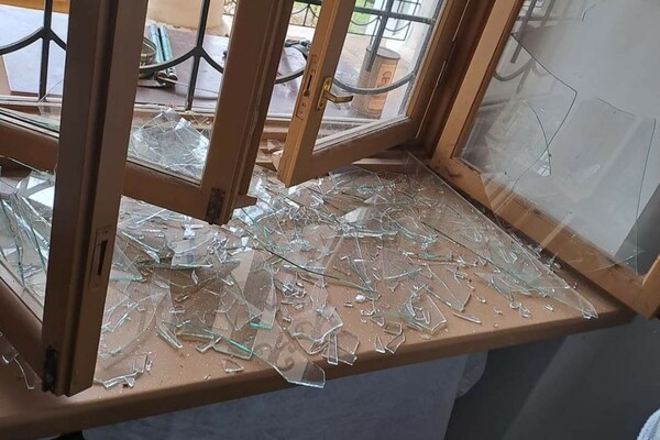 Во время последней ракетной атаки в Одессе пострадал Ботсад: как помочь