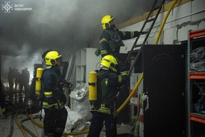 Ночная атака "Шахедов" по Одессе: есть повреждения гражданских объектов и тяжелораненый (обновлено)