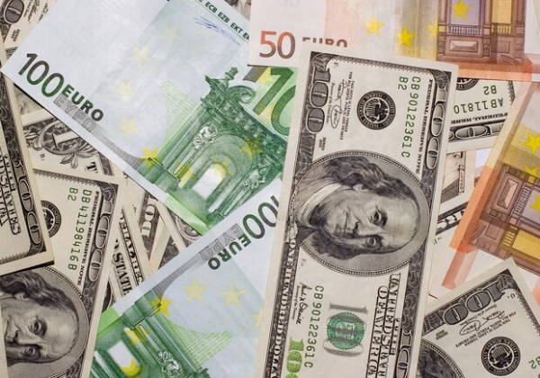 Курс валют в Украине 9 октября 2024 года: сколько стоит доллар и евро