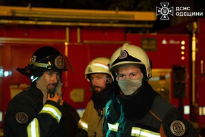 В Одессе произошел мощный пожар: горело складское здание