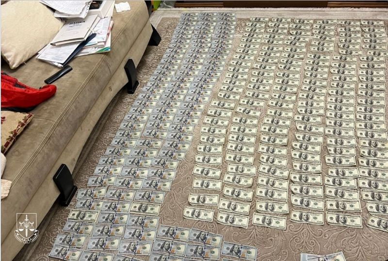 «Долари в унітазі»: деталі справи львівських чиновників-корупціонерів на чолі з депутатом від «Європейської солідарності»
