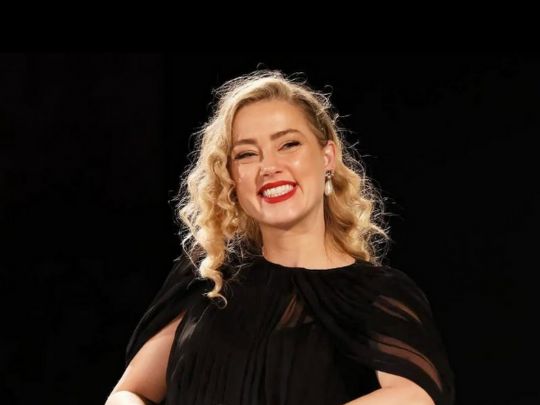 Скандалістка Ембер Херд стала багатодітною матір'ю