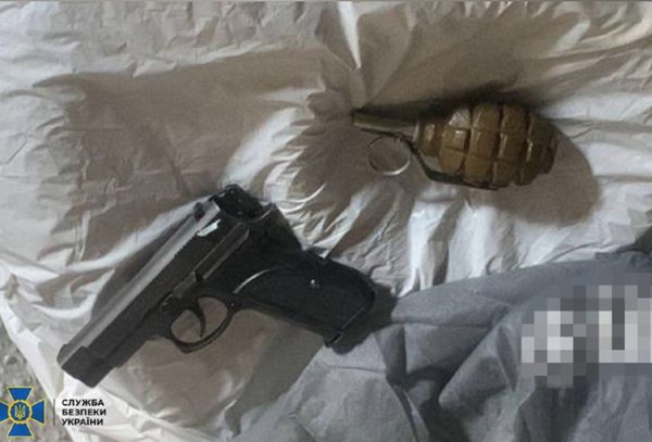 400 тисяч доларів за «голову» Гордона: СБУ запобігла ще одному замаху на відомого журналіста